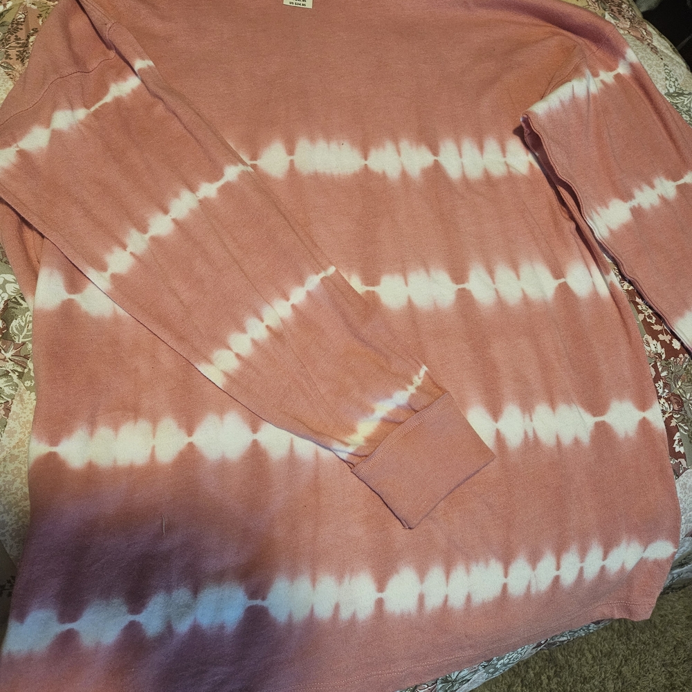 Victoria's Secret Pink Tie-Dye Long Sleeve Tee